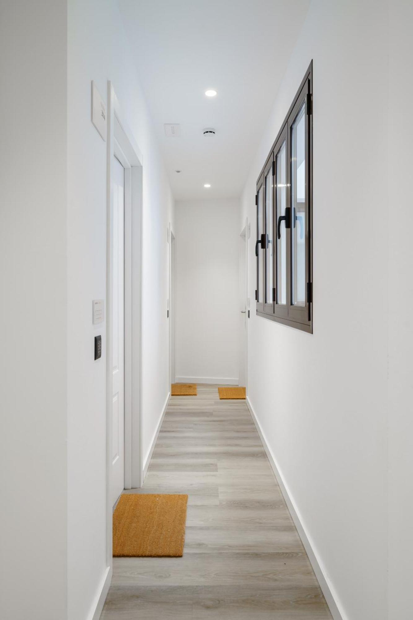 Limehome Malaga Calle Victoria מראה חיצוני תמונה