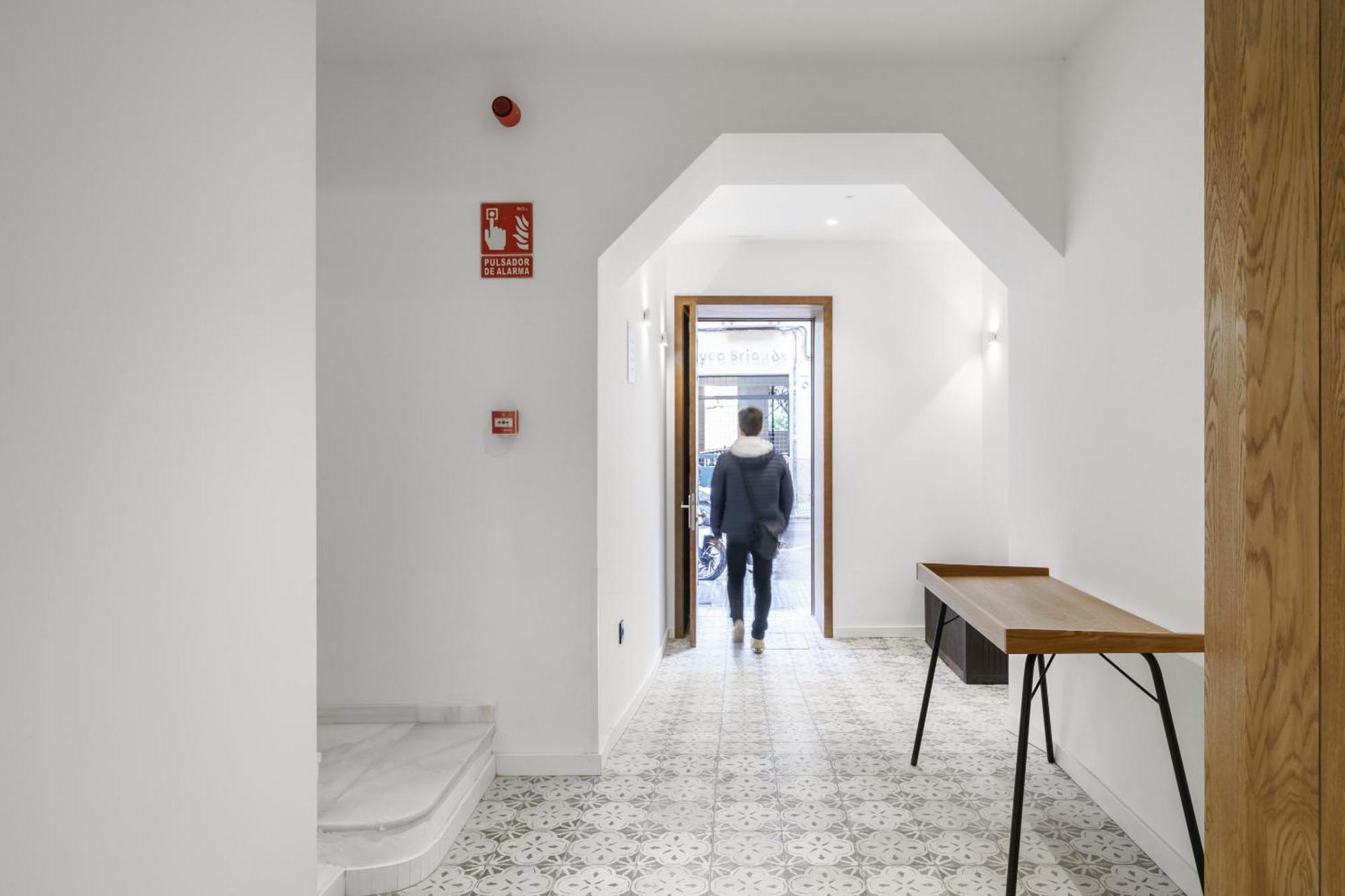 Limehome Malaga Calle Victoria מראה חיצוני תמונה