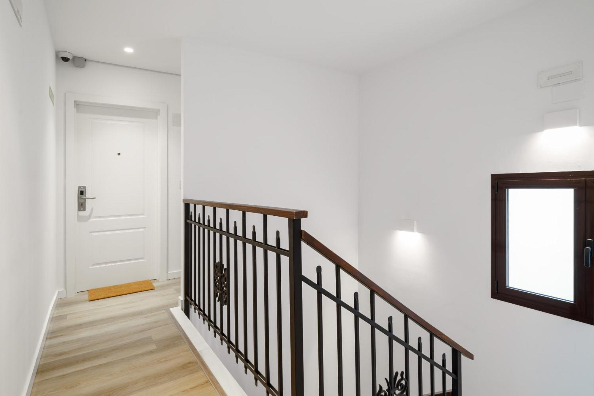 Limehome Malaga Calle Victoria מראה חיצוני תמונה