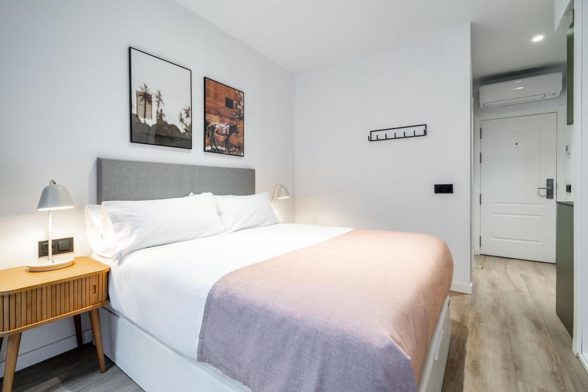 Limehome Malaga Calle Victoria חדר תמונה