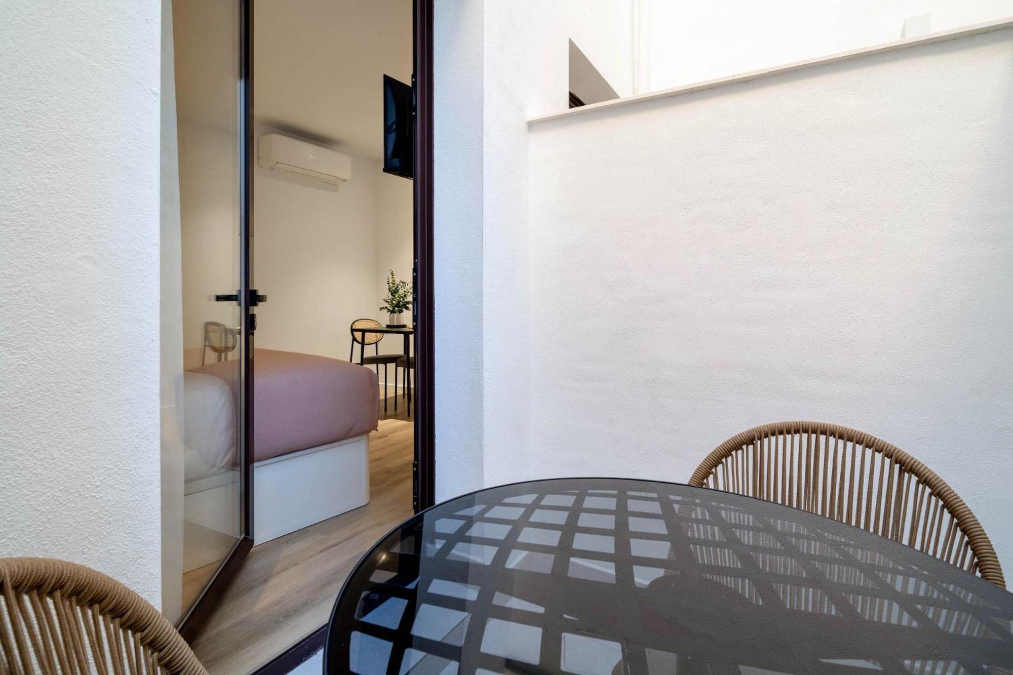 Limehome Malaga Calle Victoria חדר תמונה